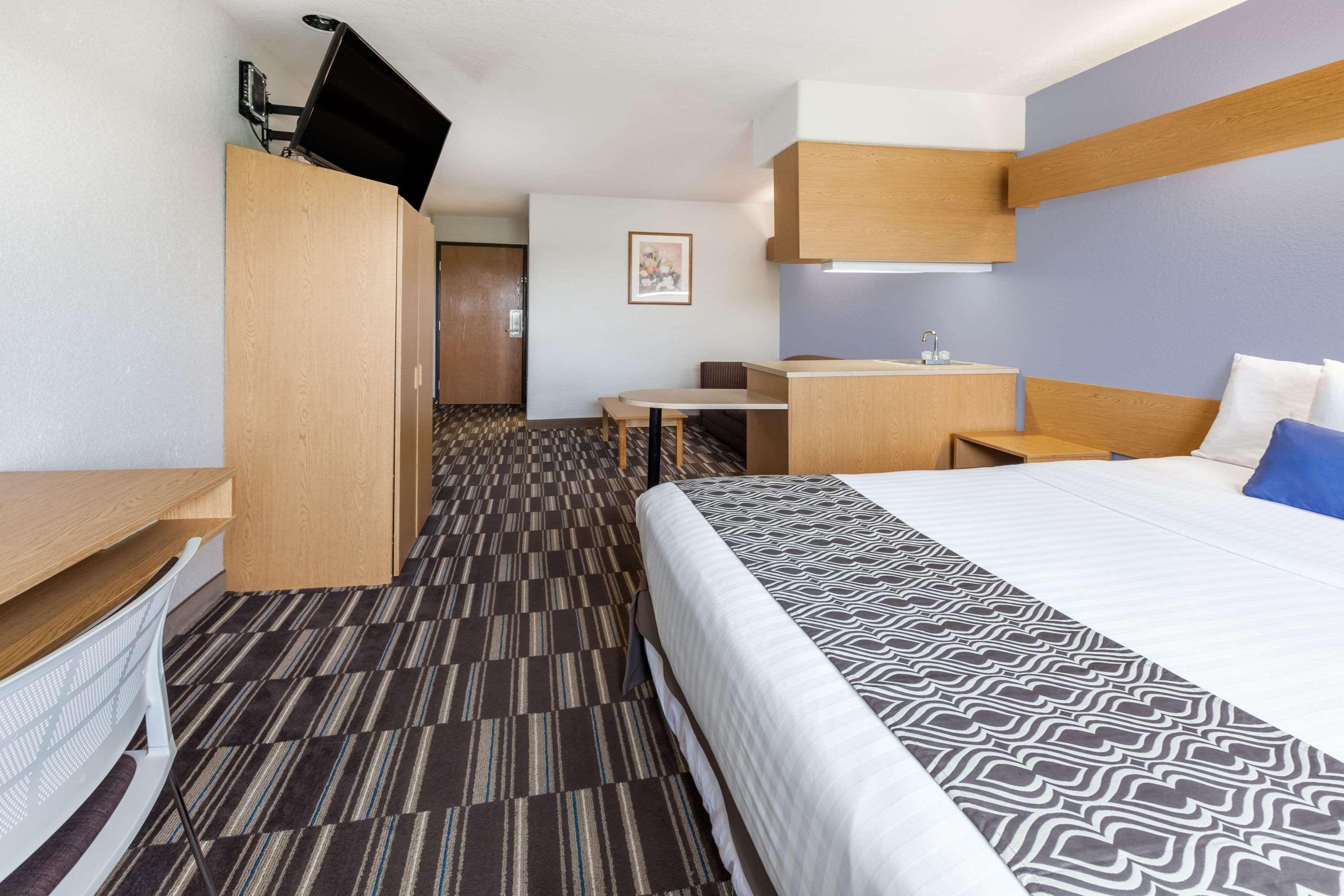 Microtel Inn & Suites By Wyndham Ardmore Eksteriør bilde