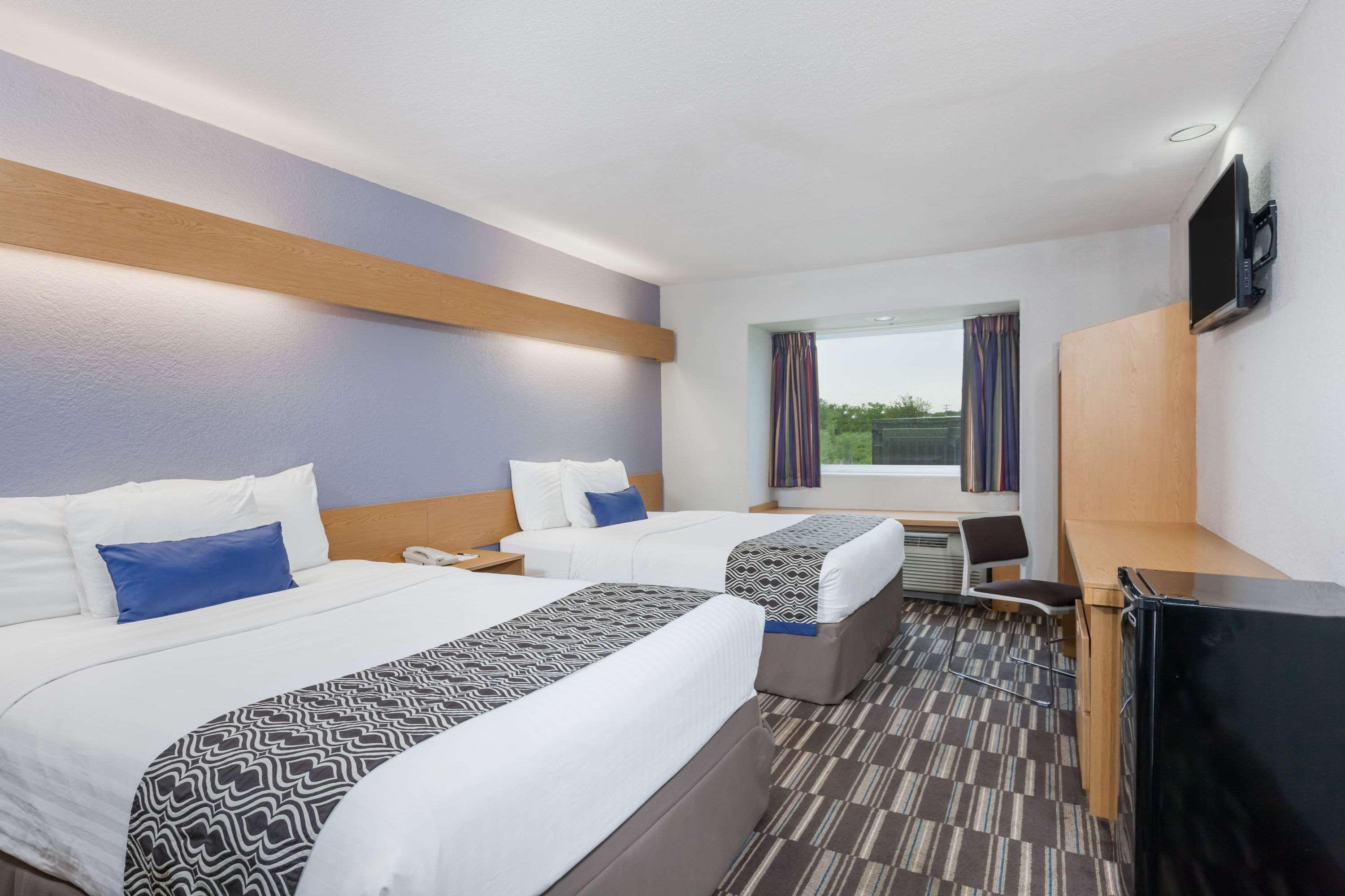 Microtel Inn & Suites By Wyndham Ardmore Eksteriør bilde