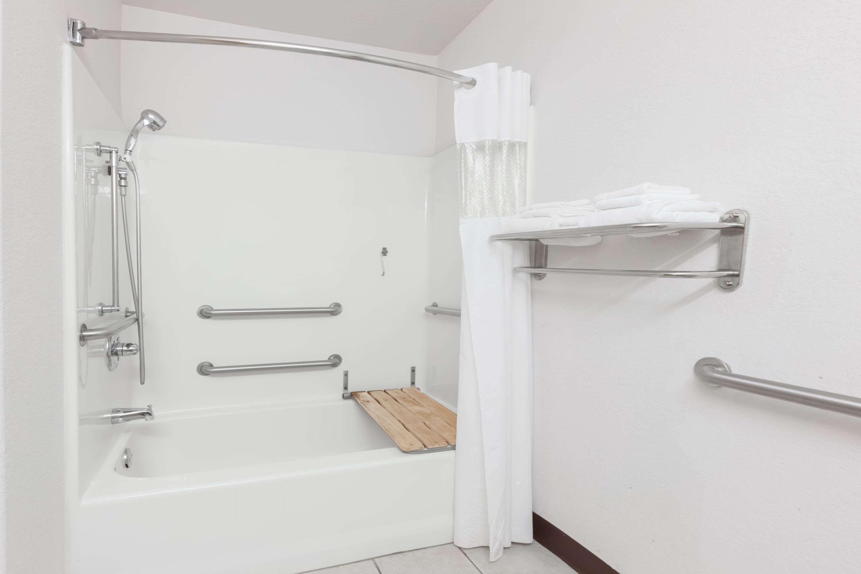 Microtel Inn & Suites By Wyndham Ardmore Eksteriør bilde